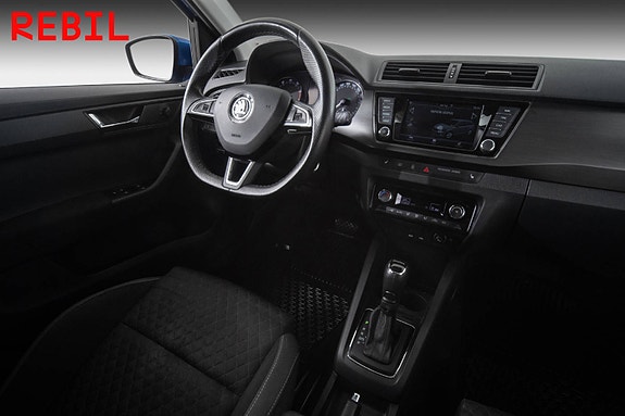 Skoda Fabia 11 of 26