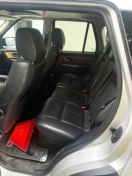 Land Rover Range Rover 10 of 30