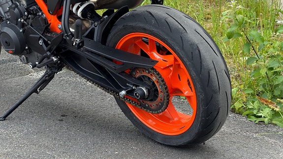 KTM 890 DUKE R 121hk /WP Apex/Brembo/Cruisekontroll/V.holke 4 of 15