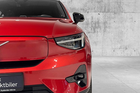 Volvo C40 4 of 26