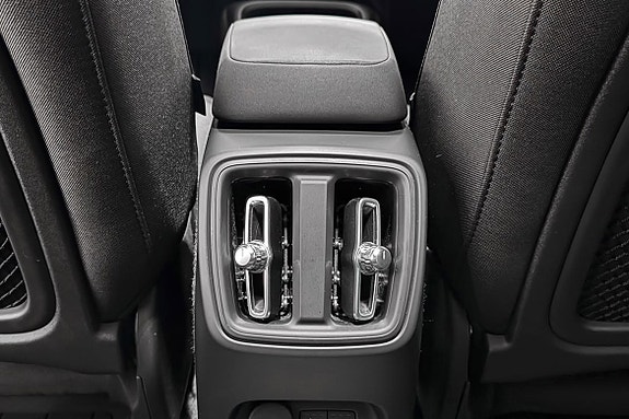 Volvo C40 22 of 26