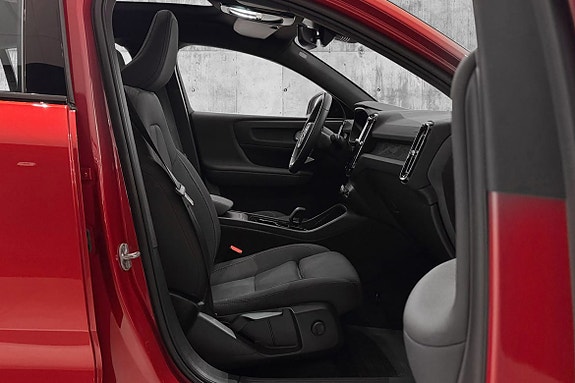 Volvo C40 26 of 26