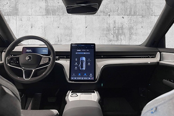 Volvo EX90 28 of 30