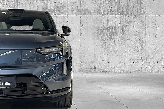 Volvo EX90 4 of 30