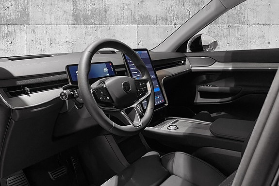 Volvo EX90 18 of 30