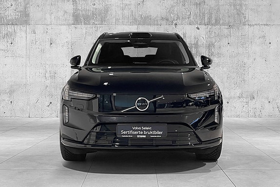 Volvo EX90 3 of 30