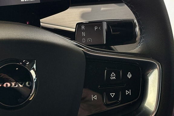 Volvo EX90 21 of 30