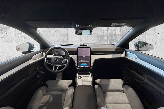 Volvo EX90 18 of 30