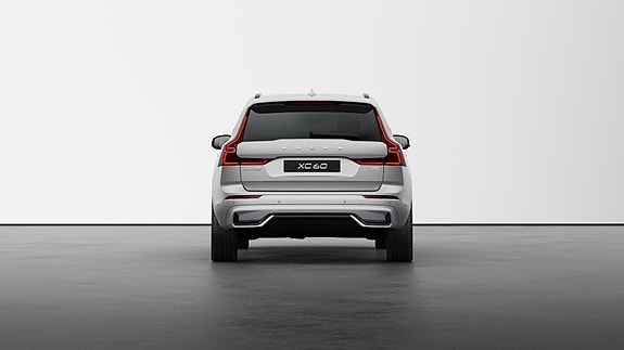 Volvo XC60 5 of 27