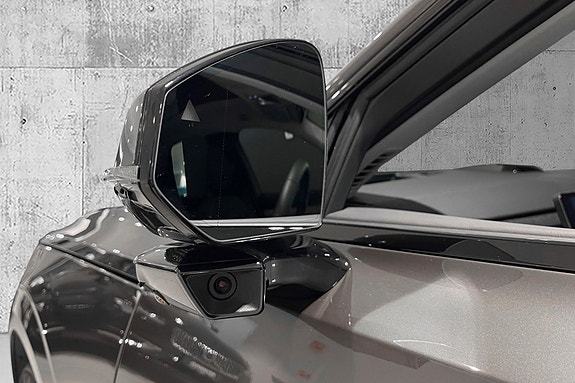 Volvo EX90 5 of 30
