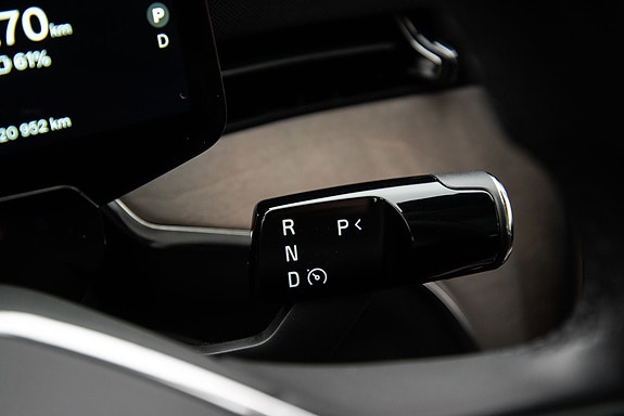 Volvo EX90 23 of 30
