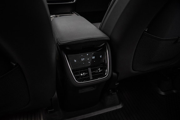 Volvo EX90 30 of 30