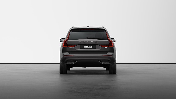 Volvo XC60 5 of 26