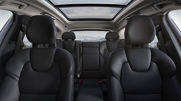 Volvo XC60 22 of 22