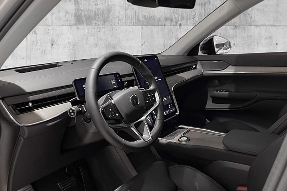 Volvo EX90 21 of 30