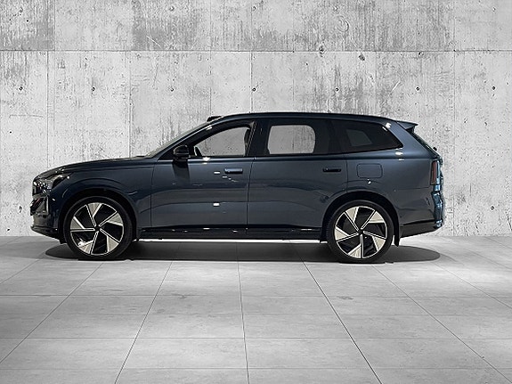 Volvo EX90 7 of 30