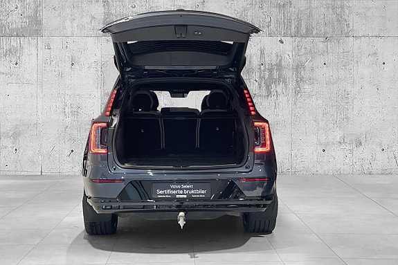 Volvo EX90 9 of 30