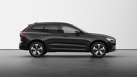 Volvo XC60 2 of 27