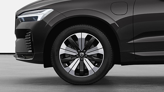 Volvo XC60 14 of 27
