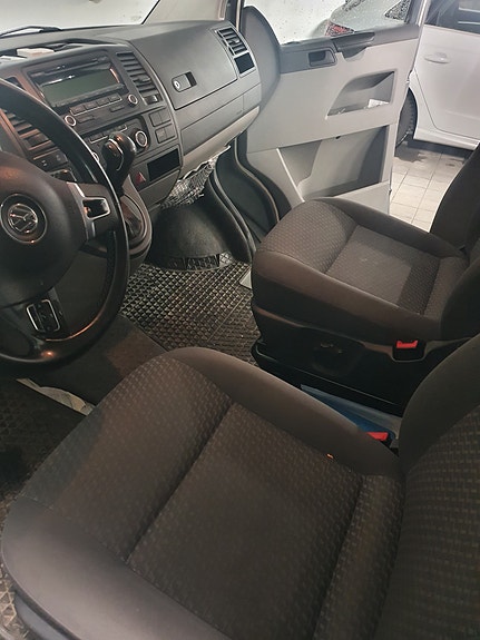 Volkswagen Transporter 4 of 7