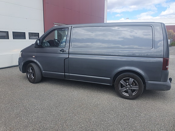 Volkswagen Transporter 2 of 7