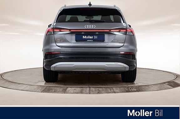 Audi Q4 e-tron 4 of 26