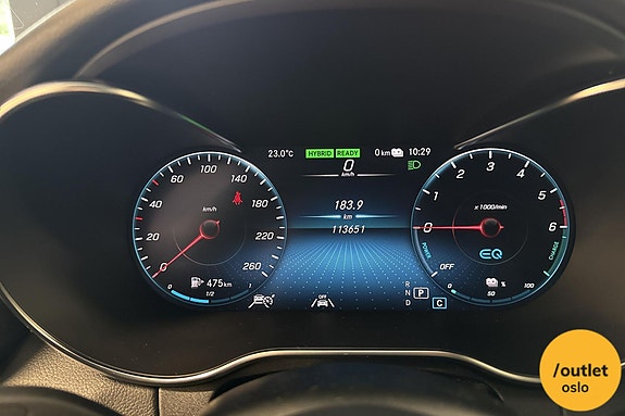 Mercedes-Benz C300 25 of 30