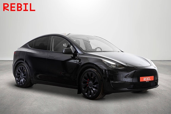 Tesla Model Y 4 of 28