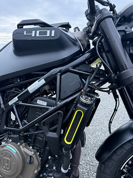 Husqvarna Svartpilen 401 8 of 8