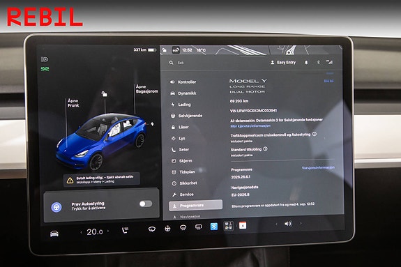 Tesla Model Y 12 of 27