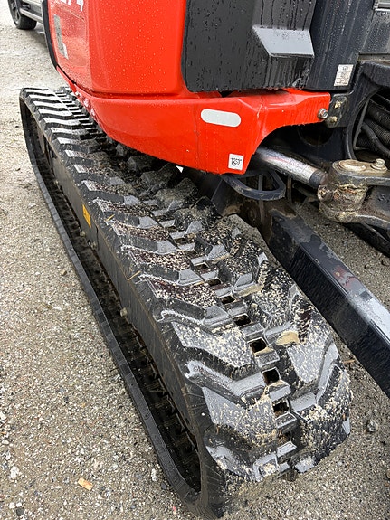 Kubota U27-4 4 of 11