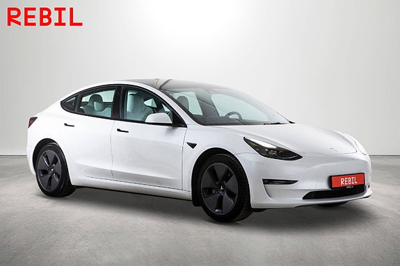 Tesla Model 3 4 of 27