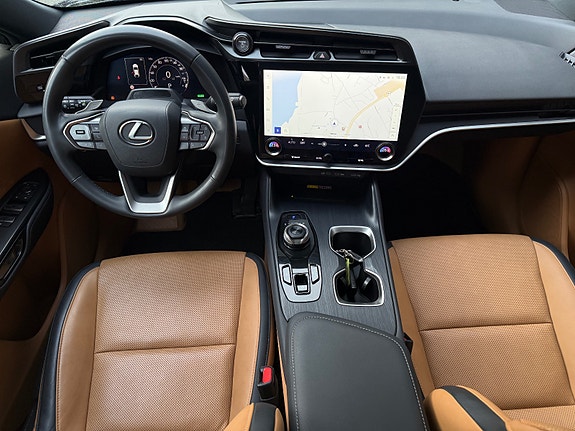 Lexus RZ450e 5 of 26