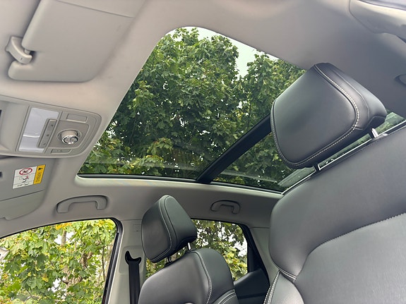 MG ZS EV 5 of 16