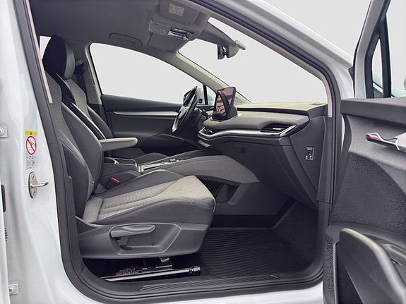 Skoda Enyaq 22 of 27