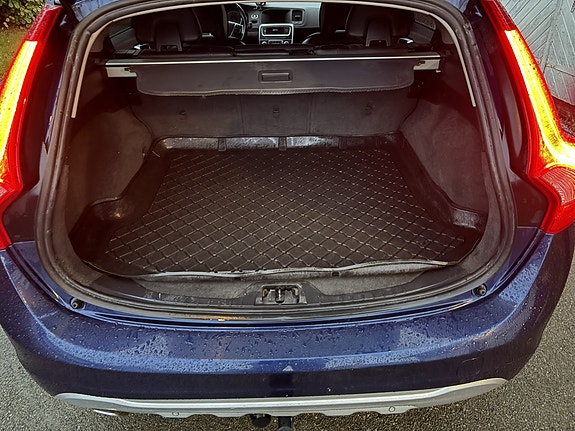 Volvo V60 16 of 18
