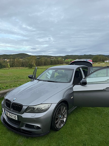 BMW 318d 7 of 16