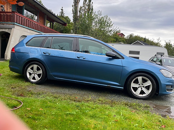 Volkswagen Golf VII 5 of 13