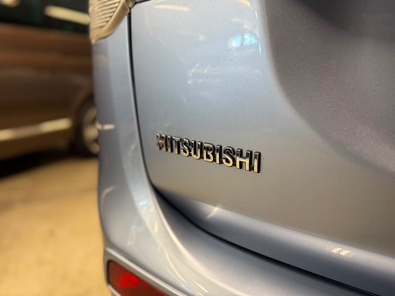 Mitsubishi Outlander 6 of 26