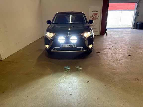 Mitsubishi Outlander 17 of 30