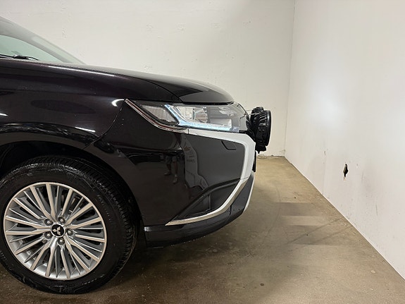 Mitsubishi Outlander 16 of 30