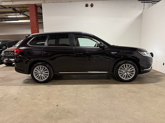 Mitsubishi Outlander 15 of 30