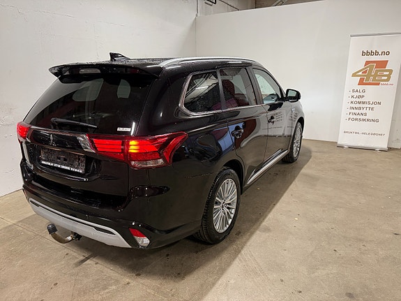 Mitsubishi Outlander 10 of 30
