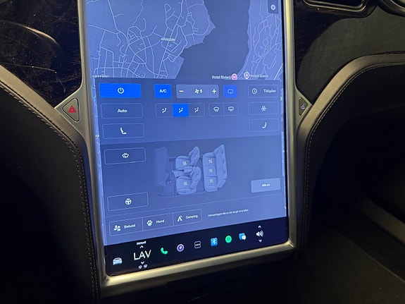 Tesla Model S 19 of 24