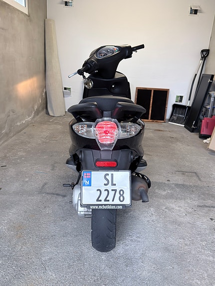 Piaggio Fly 50 3 of 3