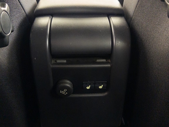 Volvo XC60 23 of 30