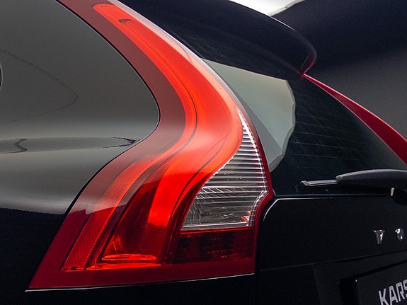 Volvo XC60 17 of 30