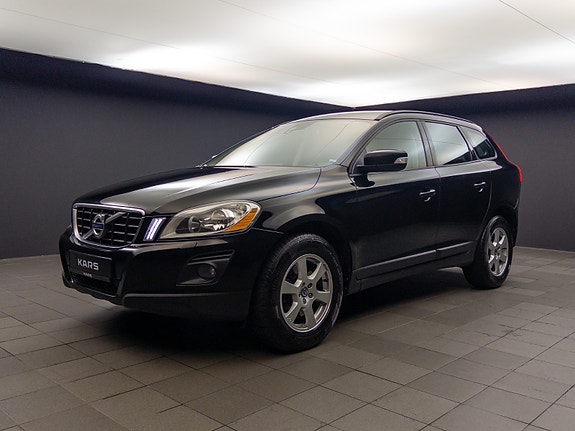 Volvo XC60 8 of 30
