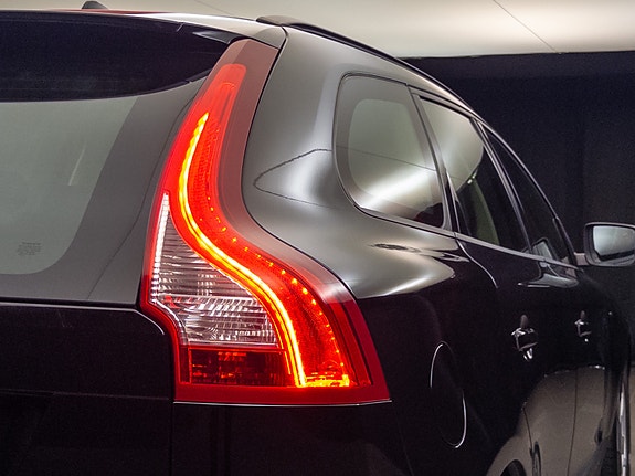 Volvo XC60 18 of 30