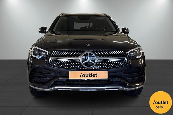 Mercedes-Benz GLC300 de 10 of 28